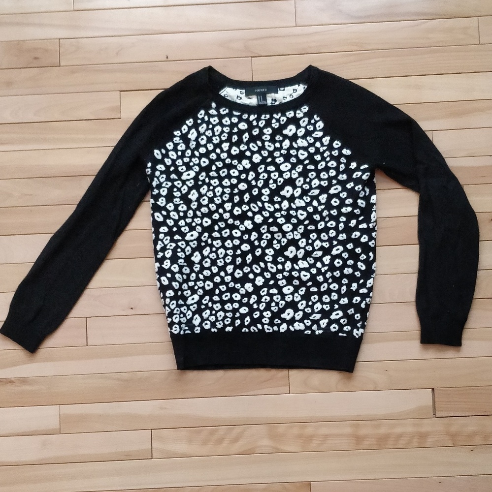 Cheetah Print Sweater (Black & White)
